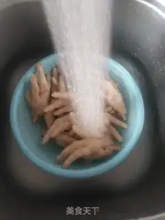 Make Red lemon decapitated chicken claws step 3