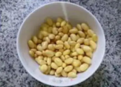 Make Peanut bean rice congee step 5