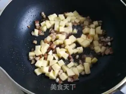 Make Five flowers for eggplant potatoes step 3