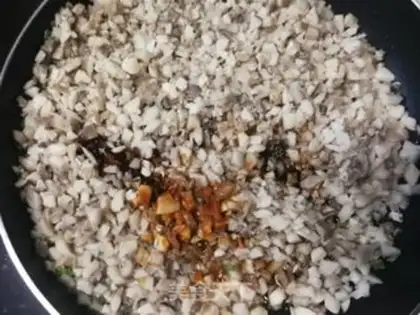 Make Piggy dumplings step 10