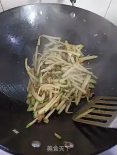 Make A radish stew step 5