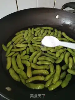 Make Water to boil the beans step 1