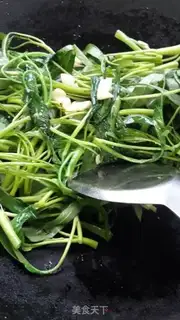 Make Garlic and cabbage step 3