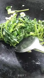 Make Garlic and cabbage step 4