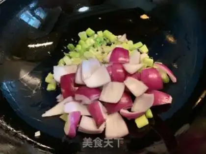 Make Pyramid onions tofu step 2