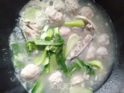 Make Coughfish head meatball soup step 7