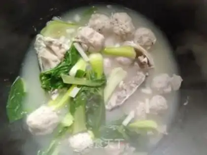 Make Coughfish head meatball soup step 8
