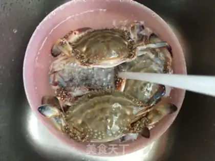 Make Pepper choppers and crabs step 0