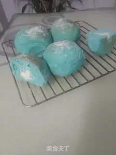 Make Vanilla iced bread step 10