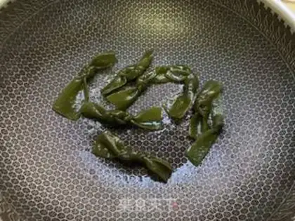 Make Corn melon seaweed soup step 2