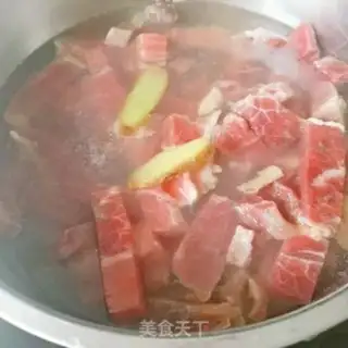 Make Red beef step 1
