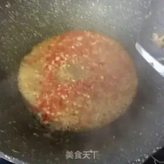 Make Pepper choppers and crabs step 17