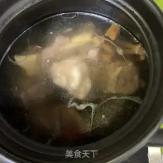 Make Children digest spleen soup step 1