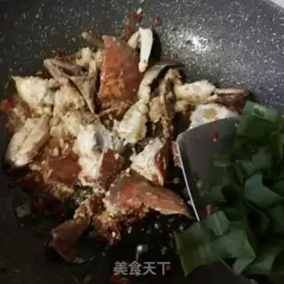 Make Pepper choppers and crabs step 20