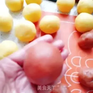 Make Watch the moon cake step 14
