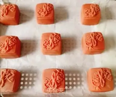 Make Watch the moon cake step 15