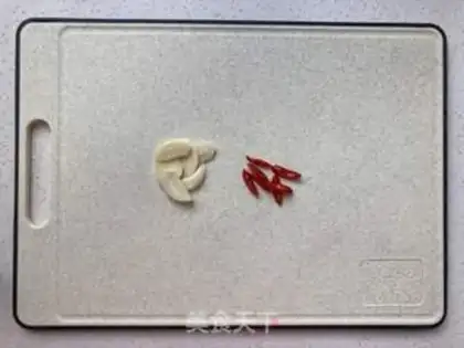 Make Bean-bean twirl step 2