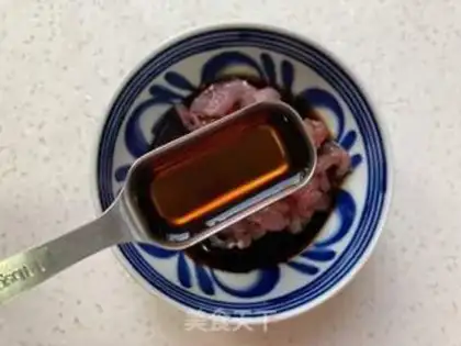 Make Bean-bean twirl step 3
