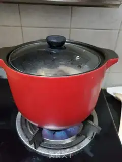 Make The duck mountain potion soup step 4