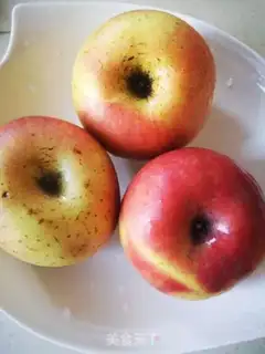 Make Homemade apple sauce step 0