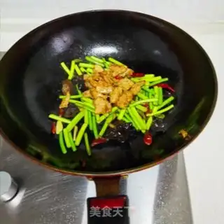 Make Garlic fried meat step 9