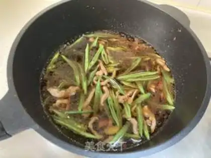 Make Bean-bean twirl step 11