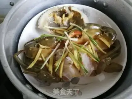 Make Onions of green crabs step 4