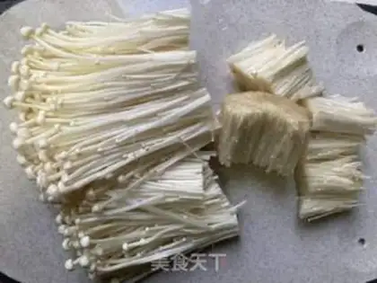 Make Frozen needle mushrooms step 2
