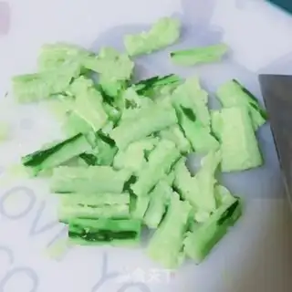 Make Cold cucumber step 1