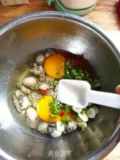 Make Oyster fried eggs step 5