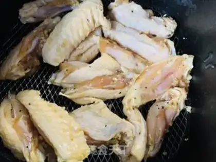 Make Pyramid chicken wings step 2