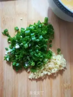 Make Crab egg fried rice step 1
