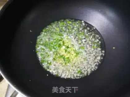 Make Crab egg fried rice step 4