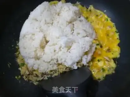 Make Crab egg fried rice step 8