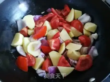 Make Tomato potato stew step 4