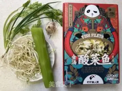 Make The gold soup and sour fish step 0