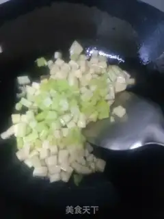 Make Celery fried abalone mushrooms step 3