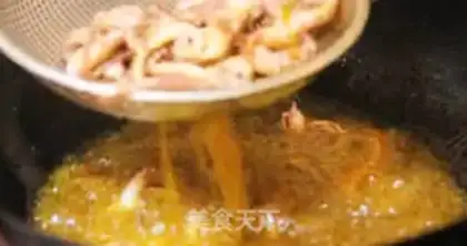 Make Garlic squid mustache step 2
