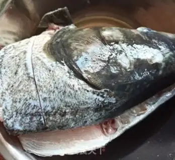 Make Bean petal fried fish tofu step 0