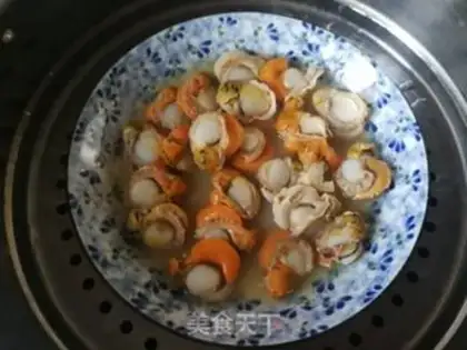 Make Cleaning up the scallops step 3