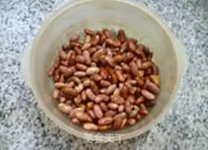Make Porridge of rice for the flower beans step 4