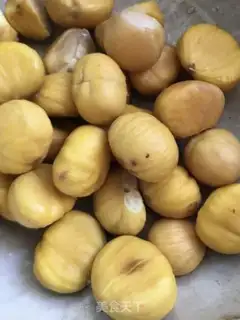Make The chicken with the chestnuts step 0
