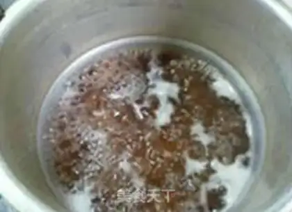 Make Porridge of rice for the flower beans step 10