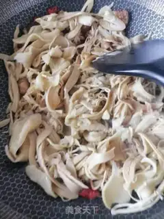 Make Five flowers and wet meat step 2