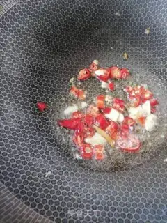 Make Sour bean silk step 1