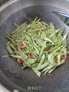 Make Sour bean silk step 4