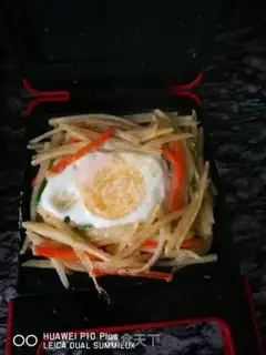 Make Fried eggs in the nest step 6