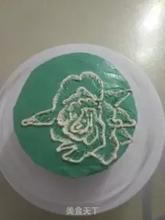 Make Pony flower embroidery cake step 30