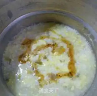 Make Eggflowers for rice congee step 10