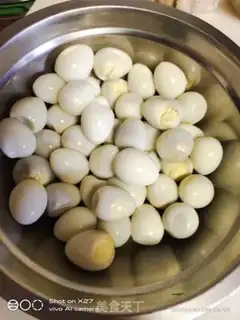 Make Tomato juice quail eggs step 0